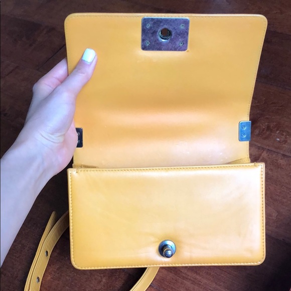 Chanel boy size small - Picture 7 of 8